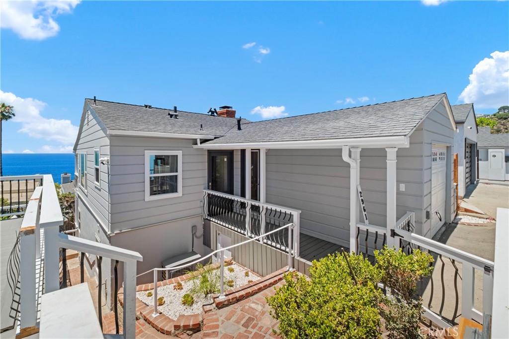 MLS #OC25248752 image #35