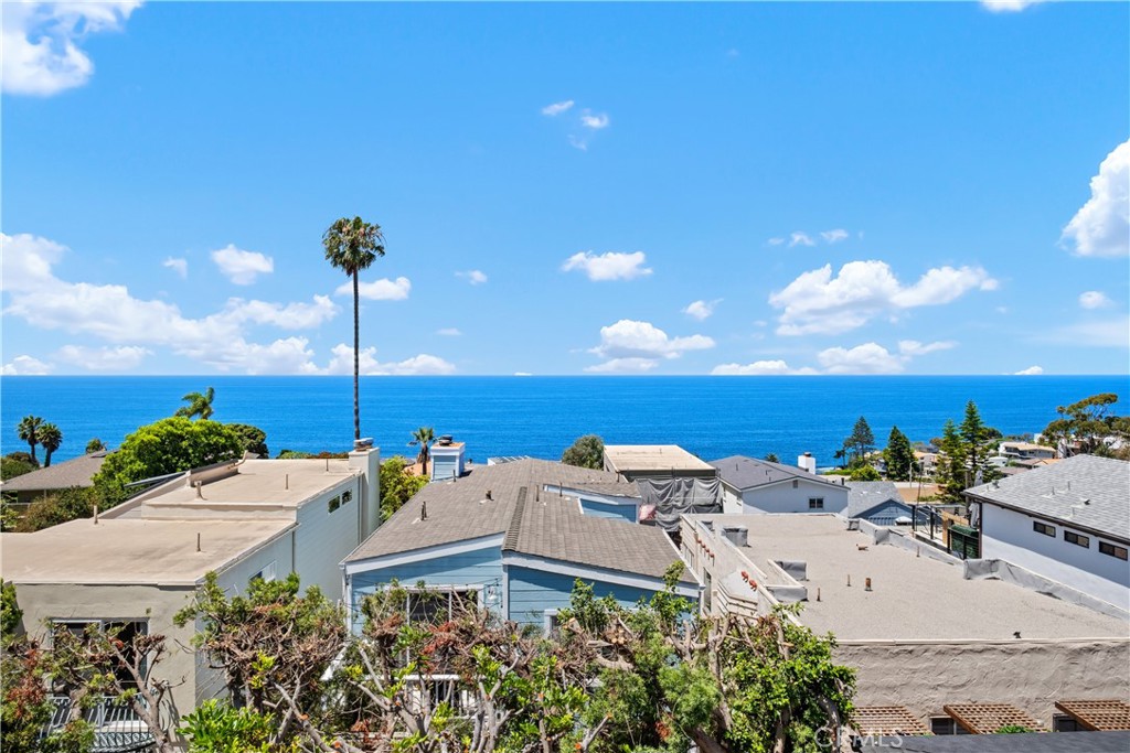 MLS #OC25248752 image #36