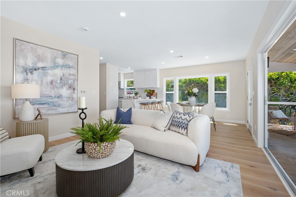 MLS #OC25248752 image #4