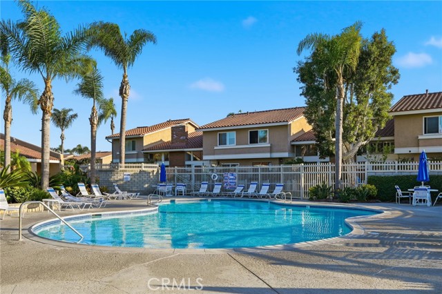 MLS #OC25248766 image #43