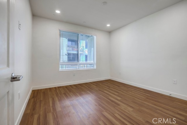 MLS #OC25248815 image #7