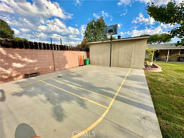 MLS #OC25248848 image #29