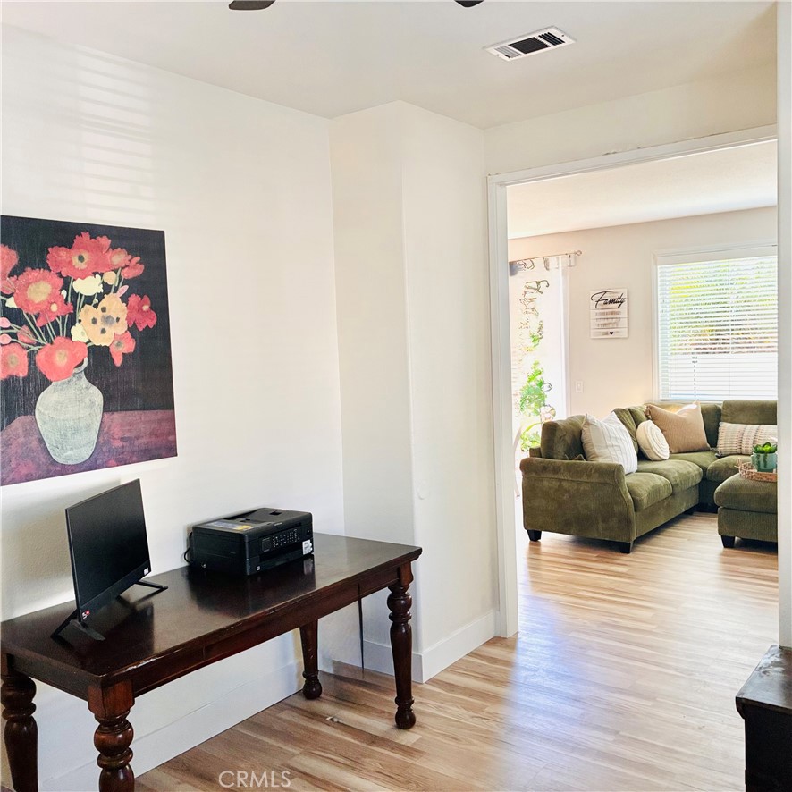 MLS #OC25248898 image #11