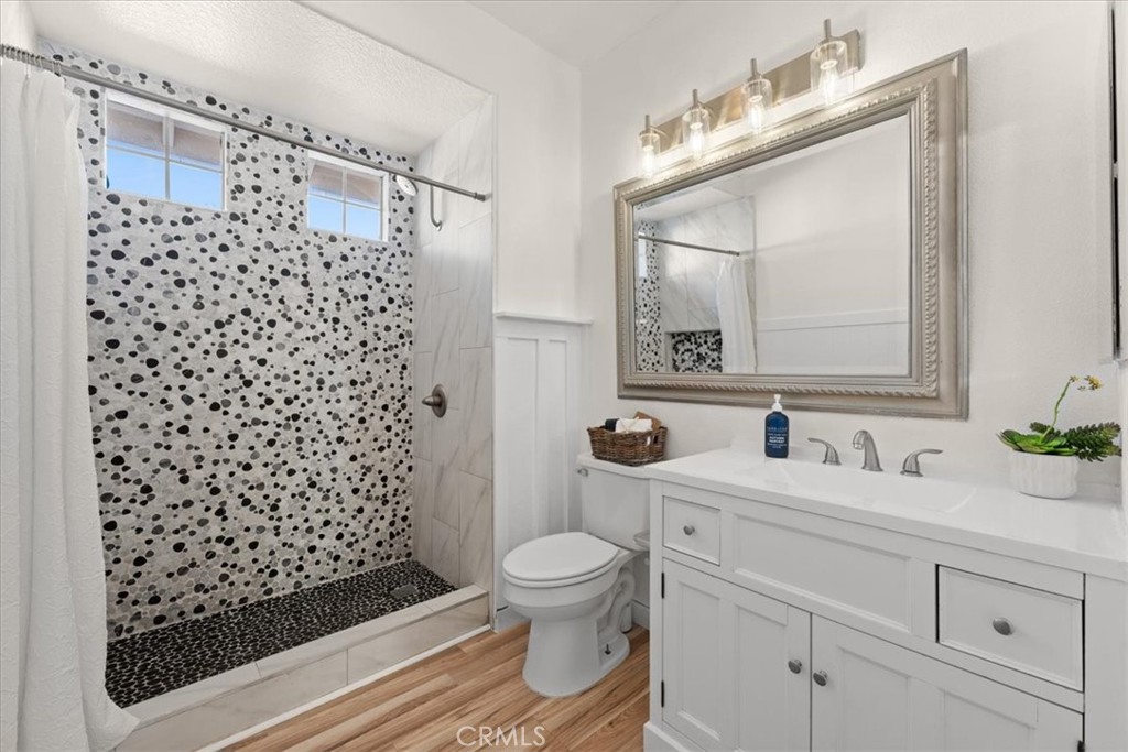 MLS #OC25248898 image #15