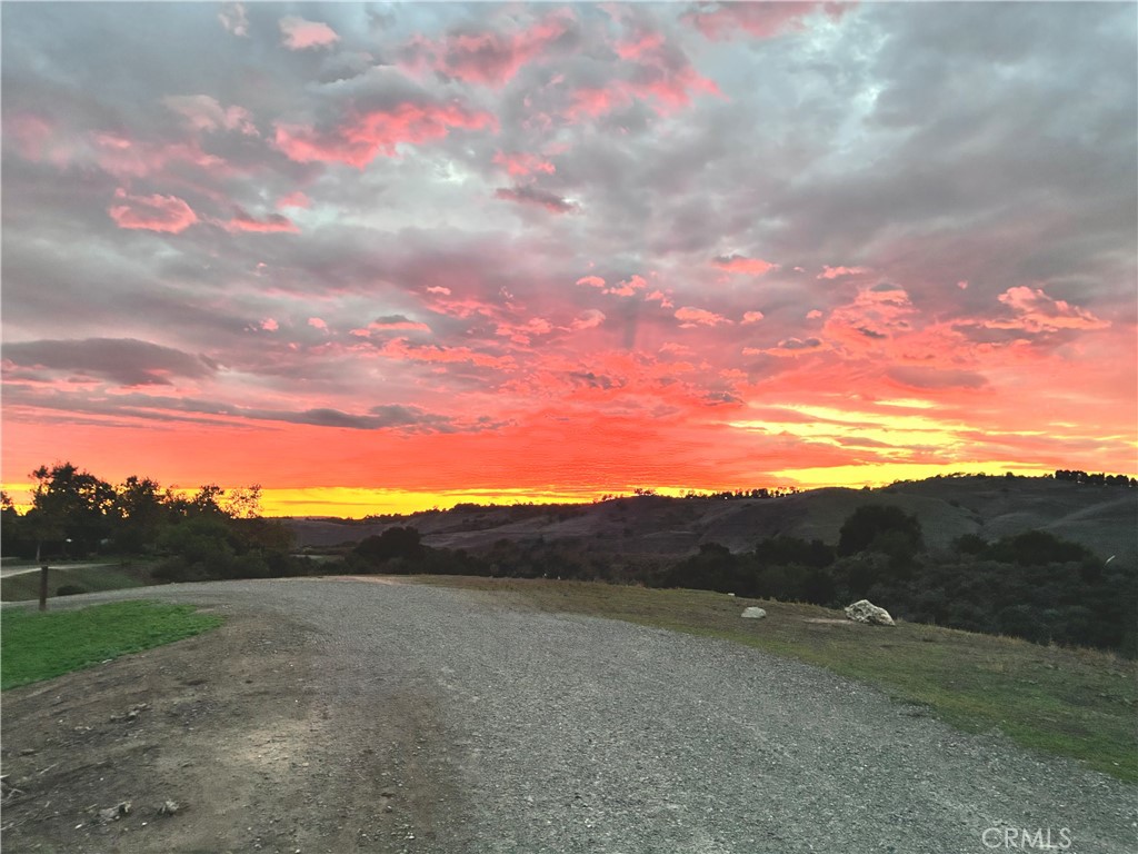 MLS #OC25248898 image #33