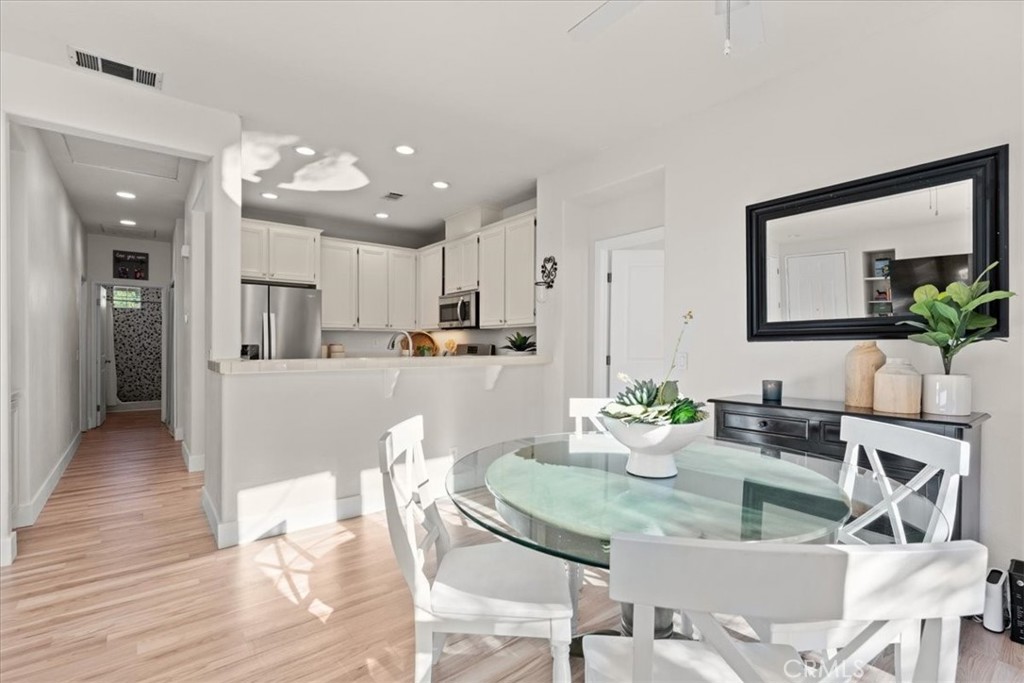 MLS #OC25248898 image #4