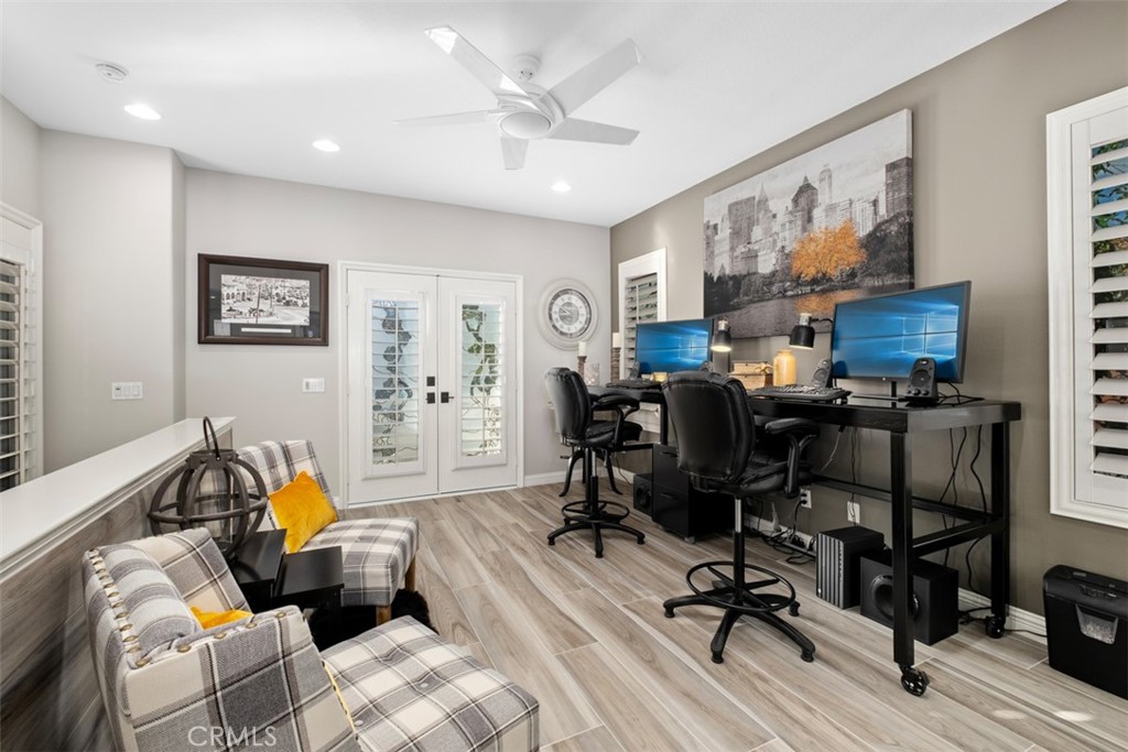 MLS #OC25248917 image #33