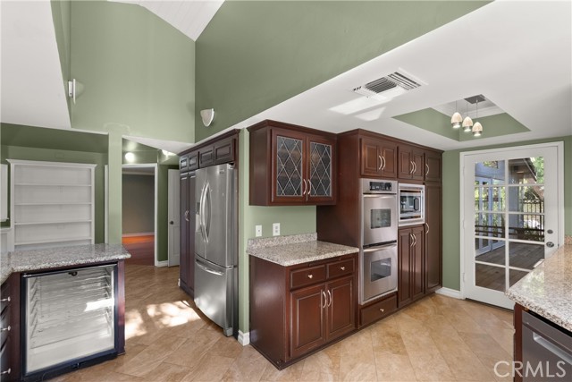 MLS #OC25249100 image #17