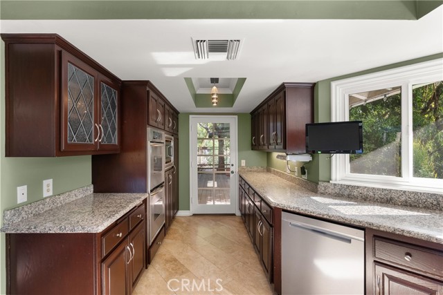 MLS #OC25249100 image #18