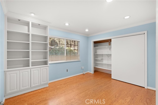 MLS #OC25249100 image #25