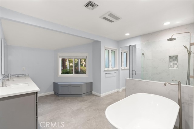 MLS #OC25249100 image #30