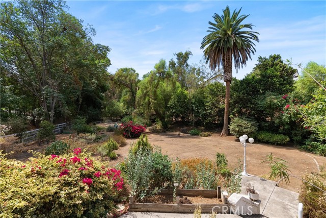 MLS #OC25249100 image #4