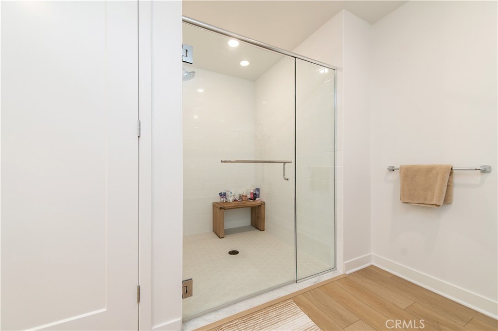 MLS #OC25249127 image #15