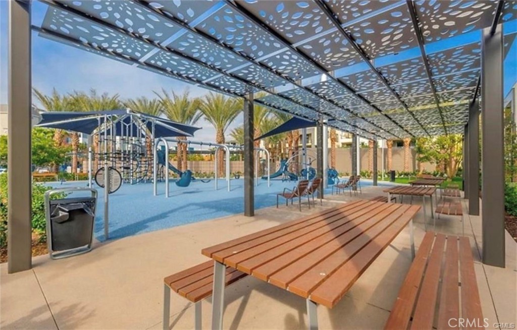 MLS #OC25249127 image #32