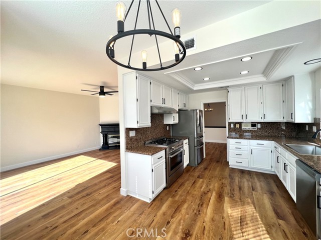 MLS #OC25249176 image #6