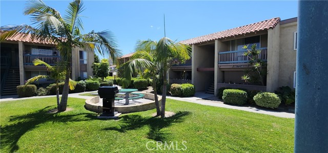 MLS #OC25249179 image #1