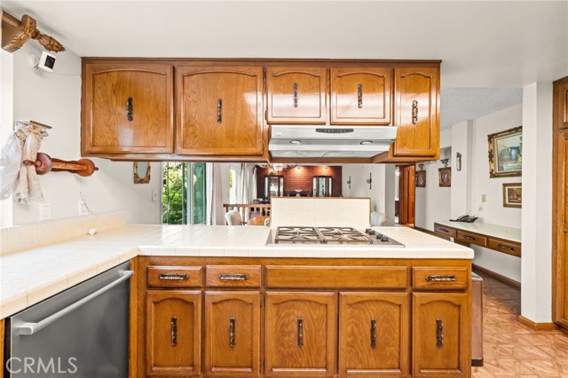 MLS #OC25249195 image #15