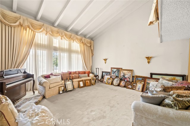 MLS #OC25249195 image #6