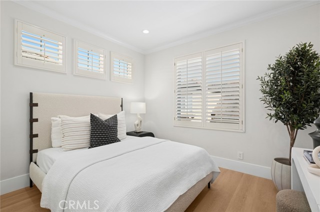 MLS #OC25249252 image #17