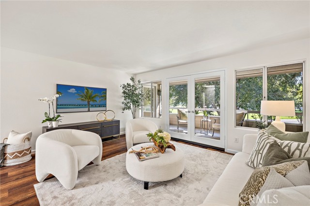 MLS #OC25249259 image #4