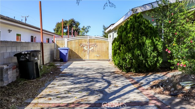 MLS #OC25249273 image #6