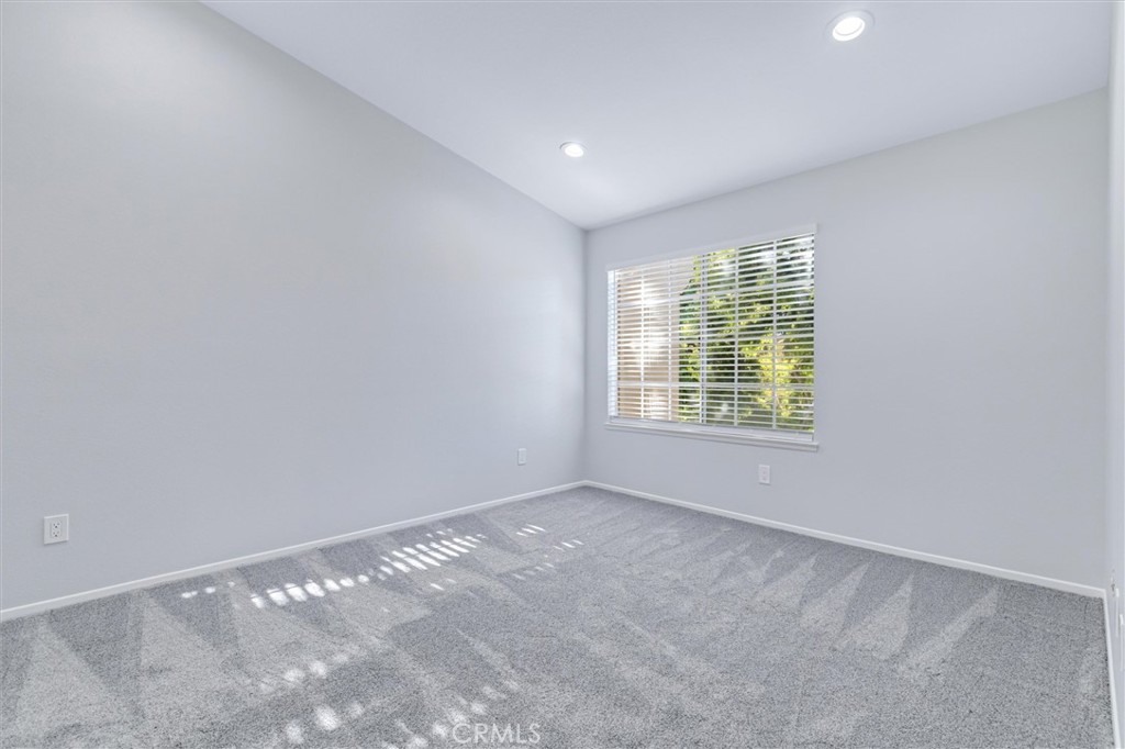 MLS #OC25249300 image #20