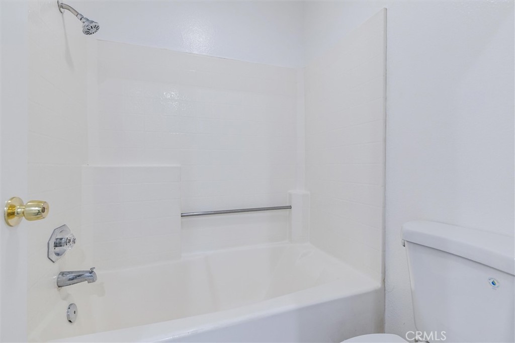 MLS #OC25249300 image #23