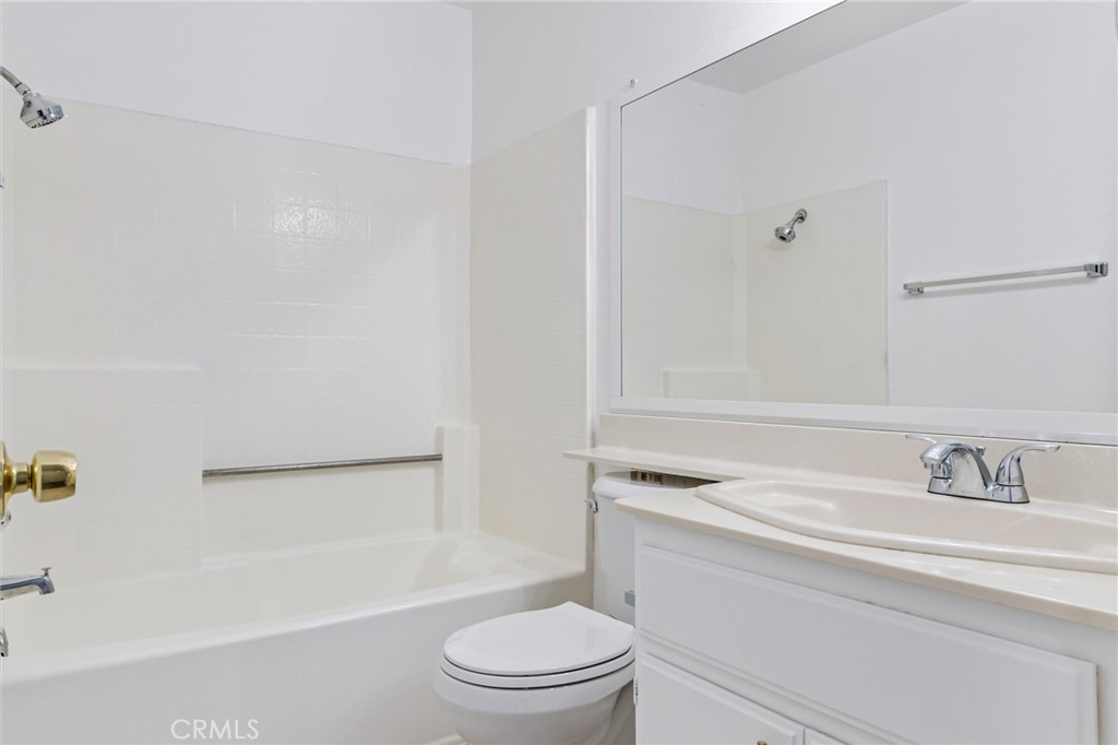 MLS #OC25249300 image #29