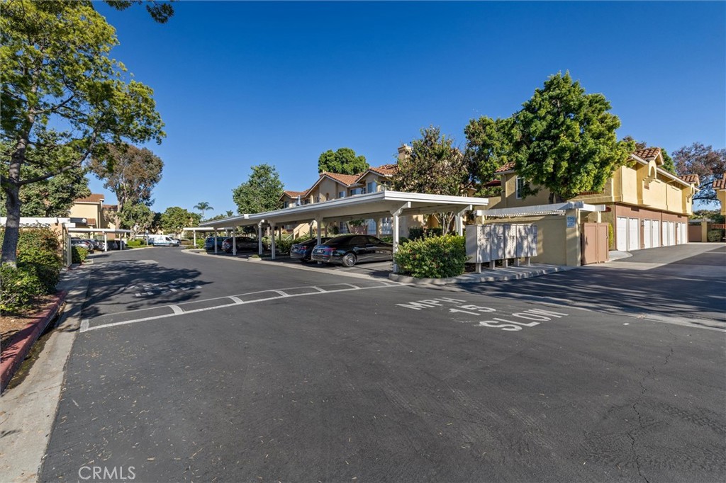 MLS #OC25249300 image #35