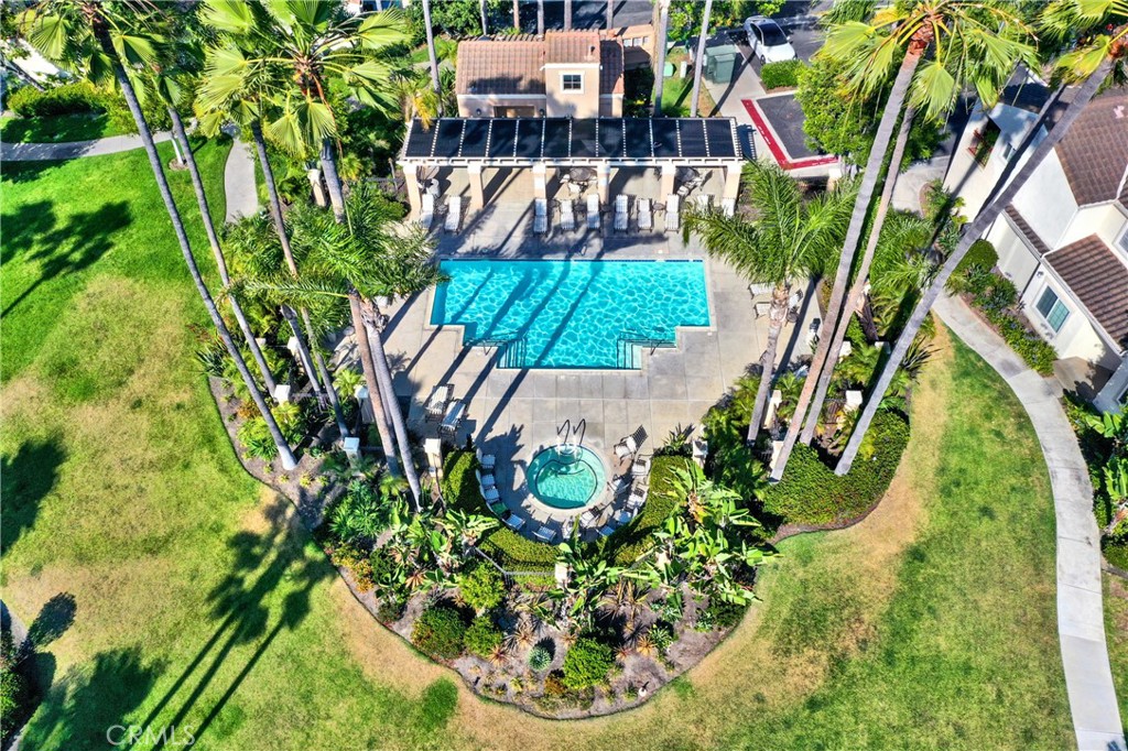 MLS #OC25249315 image #33