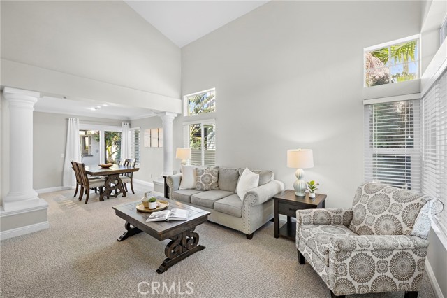 MLS #OC25249324 image #1