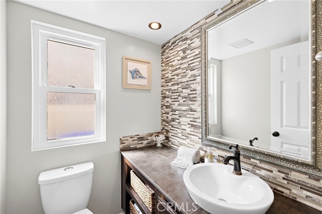 MLS #OC25249324 image #15