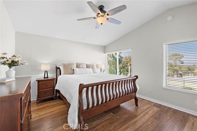 MLS #OC25249324 image #16