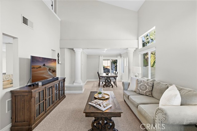 MLS #OC25249324 image #2