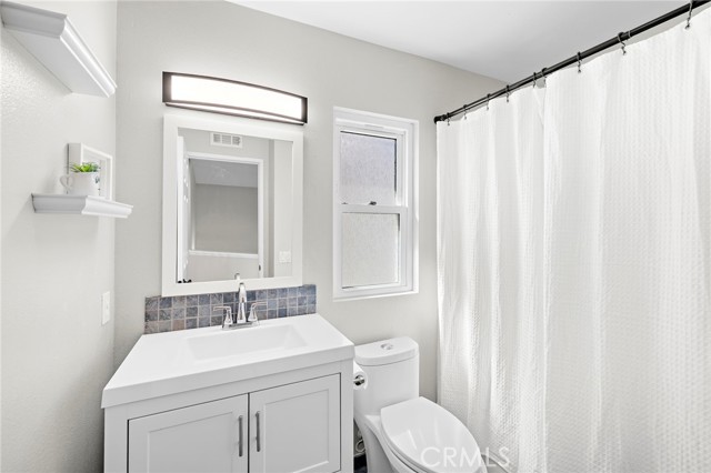 MLS #OC25249324 image #24