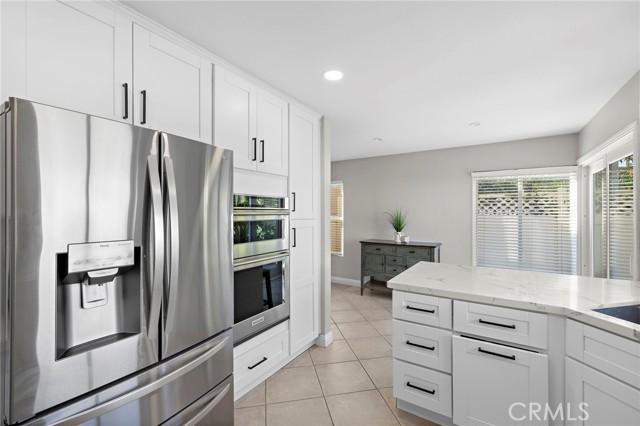 MLS #OC25249324 image #8