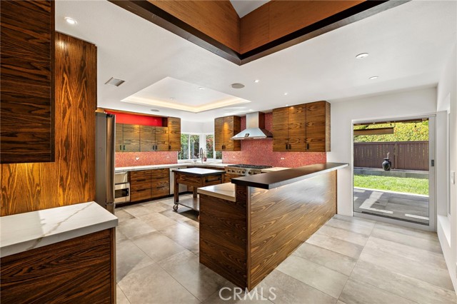 MLS #OC25249327 image #7