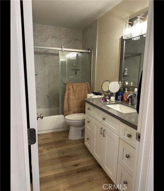 MLS #OC25249333 image #8