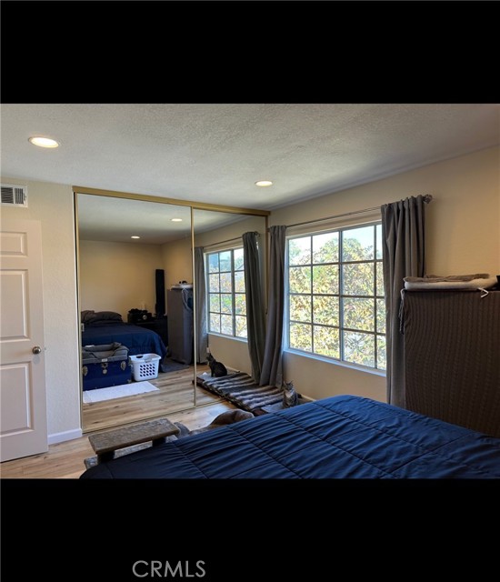 MLS #OC25249333 image #9