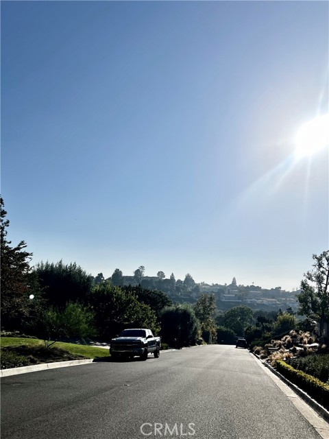 MLS #OC25249339 image #1