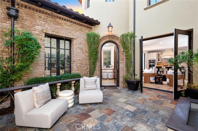 MLS #OC25249360 image #2