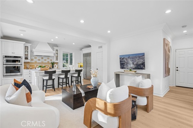 MLS #OC25249360 image #5