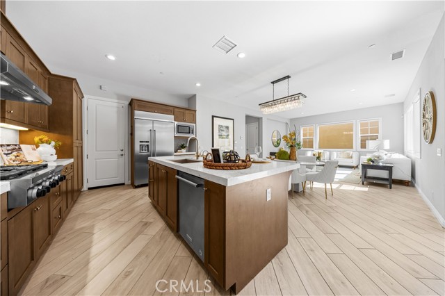 MLS #OC25249376 image #20