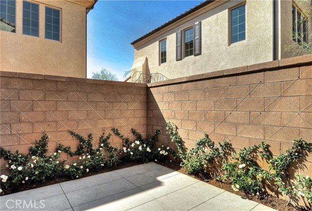 MLS #OC25249406 image #11