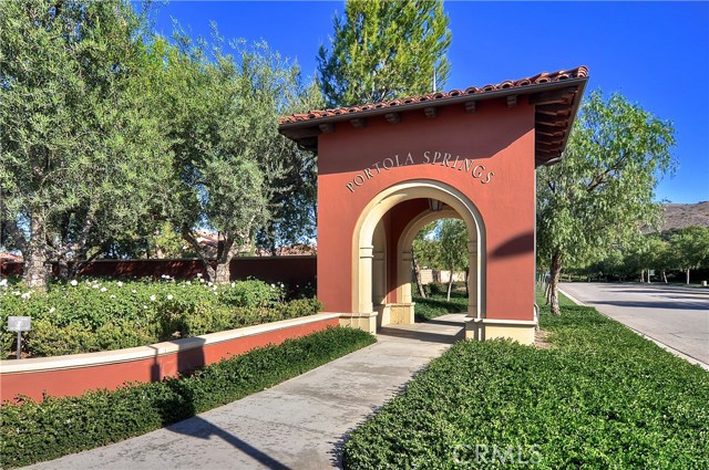 MLS #OC25249406 image #12