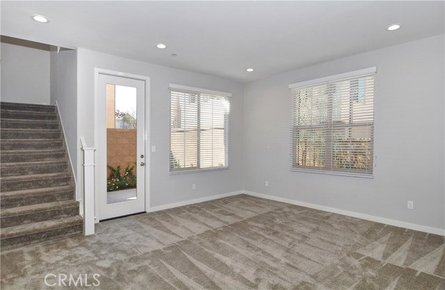 MLS #OC25249406 image #5