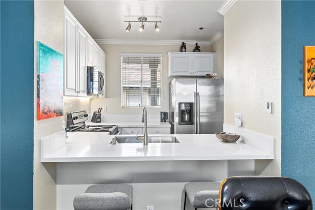 MLS #OC25249407 image #4