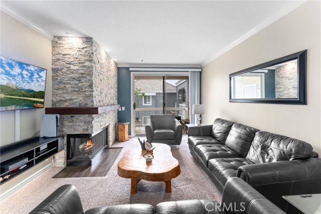 MLS #OC25249407 image #9