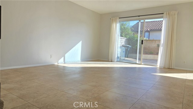 MLS #OC25249412 image #10