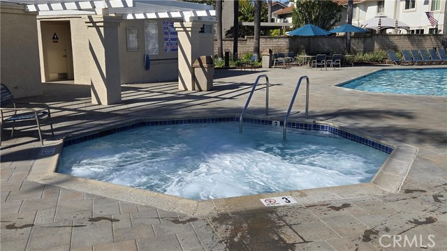 MLS #OC25249412 image #20